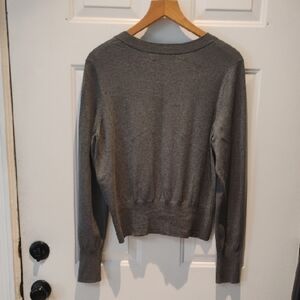 Banana Republic Silk Cashmere Blend Gray Crew Neck Sweater. 🩶